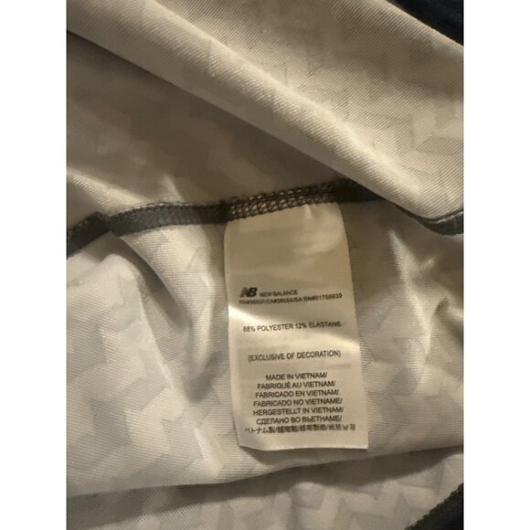 New Balance Womens Racerback Tank Top Large Black & Gray Chevron Print Lightweig - Picture 7 of 7